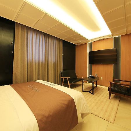 Hotel Asiad Incheon Buitenkant foto