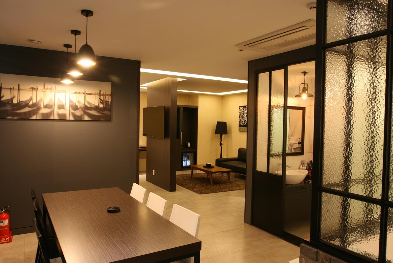 Hotel Asiad Incheon Buitenkant foto