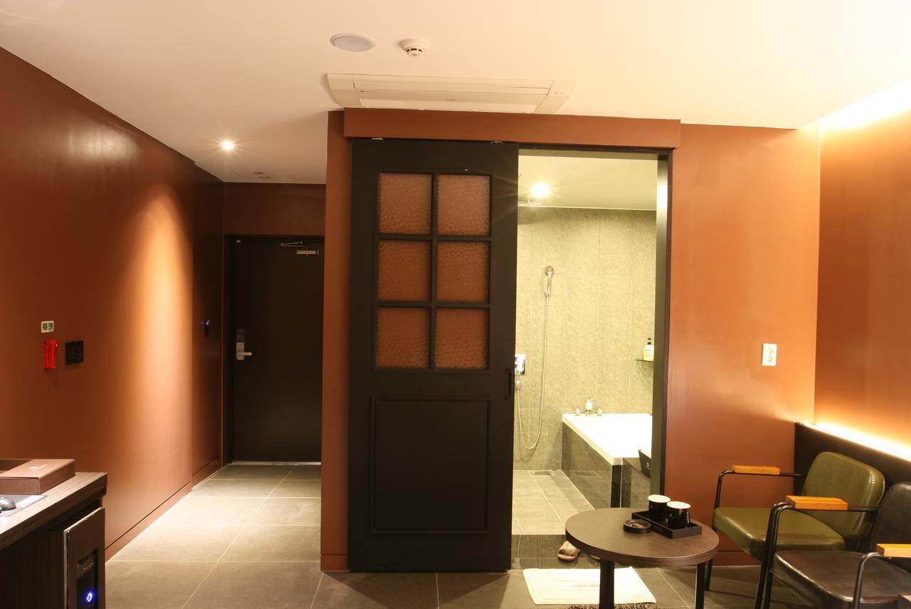 Hotel Asiad Incheon Buitenkant foto