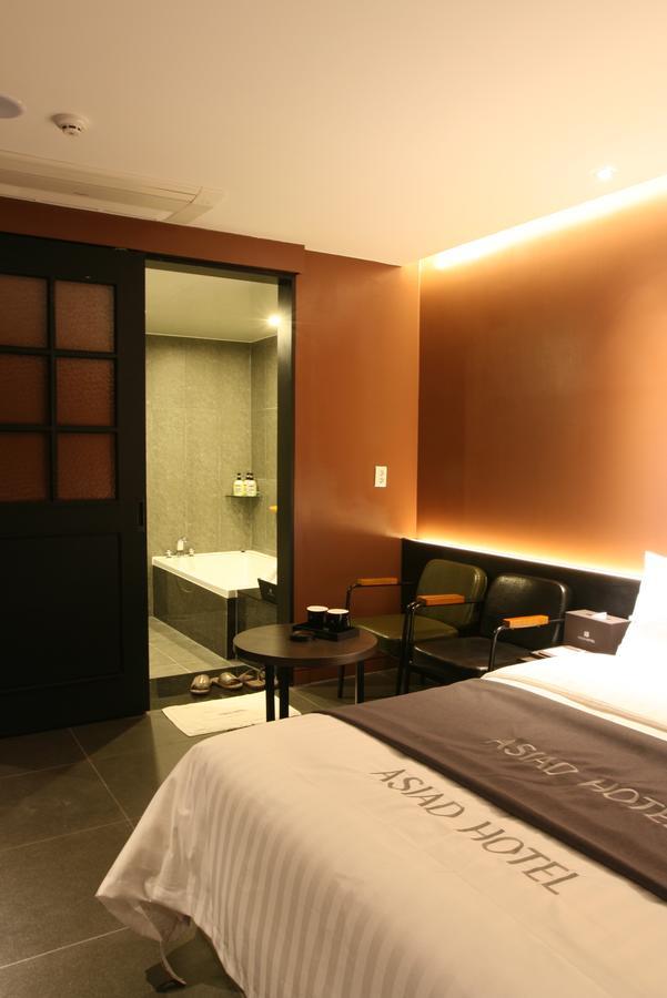 Hotel Asiad Incheon Buitenkant foto